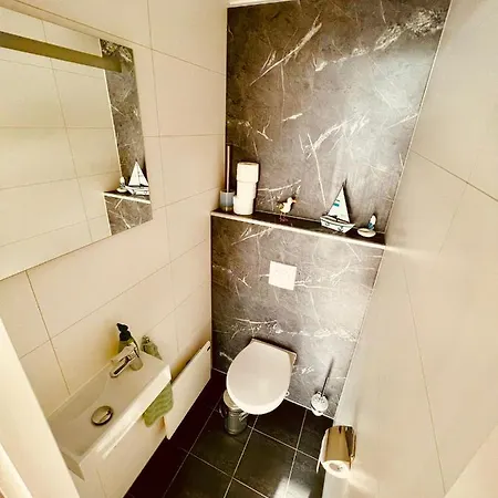 Holiday home Schwimmendes Haus Luette